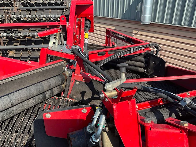 2015 grimme se 150-60 getrokken aardappelrooier - afbeelding 28 van  47