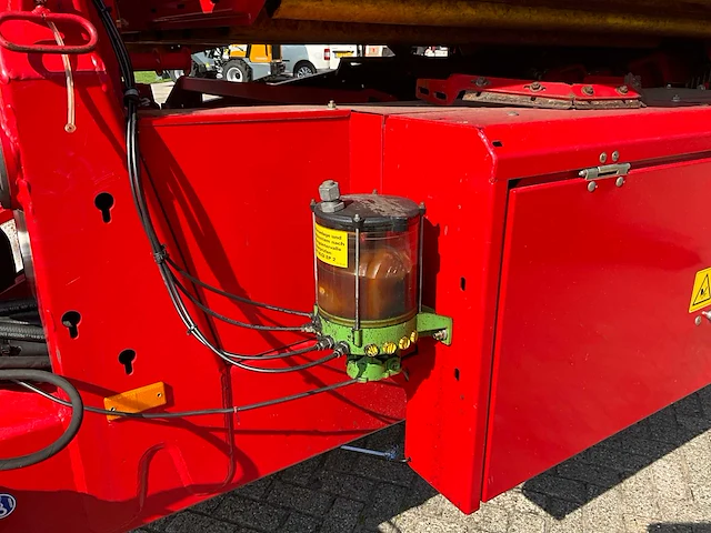 2015 grimme se 150-60 getrokken aardappelrooier - afbeelding 37 van  47