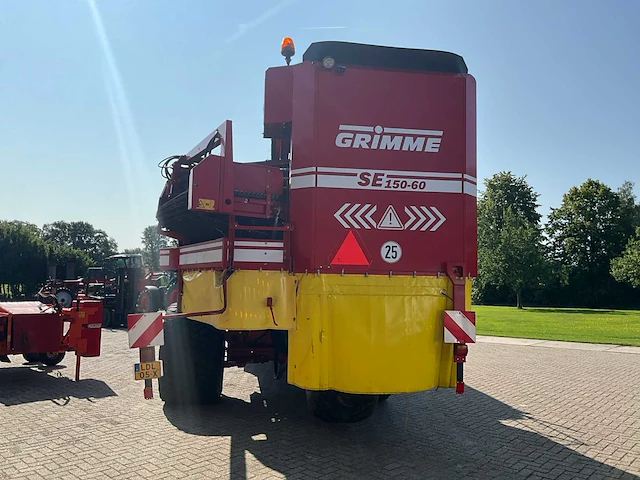 2015 grimme se 150-60 getrokken aardappelrooier - afbeelding 44 van  47