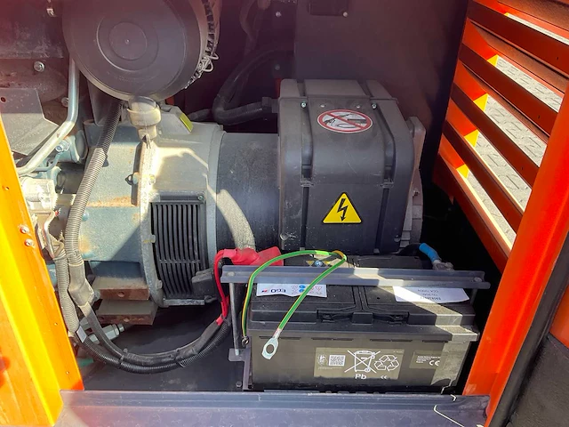 2015 grupos electrogenos europa / atlas copco qas 40 st3 aggregaat - afbeelding 5 van  15