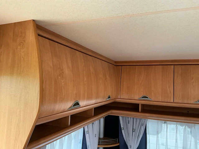 2015 hobby excellent easy caravan met voortent - afbeelding 3 van  58