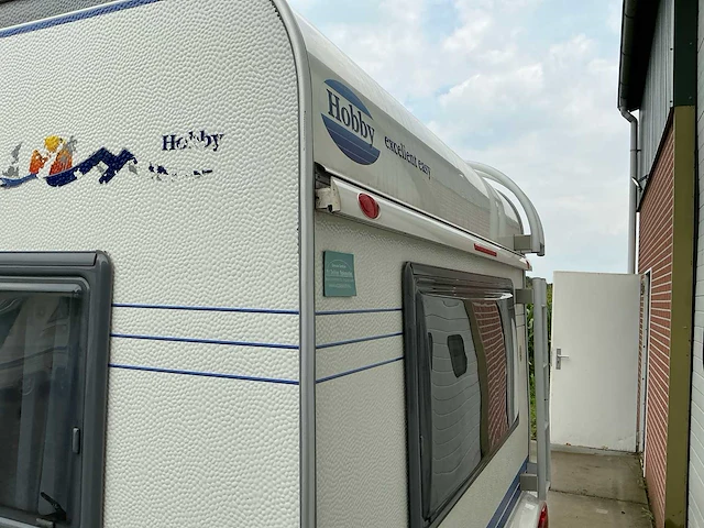 2015 hobby excellent easy caravan met voortent - afbeelding 40 van  58