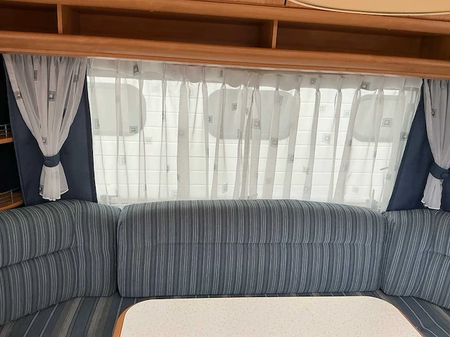 2015 hobby excellent easy caravan met voortent - afbeelding 58 van  58