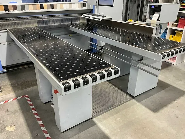 2015 holzma hkl pro 300 profiline cnc zaagmachine (c-600) - afbeelding 6 van  19