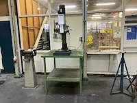 2015 huvema hu 25 t tafelboormachine - afbeelding 1 van  7