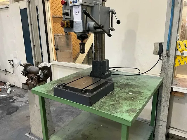 2015 huvema hu 25 t tafelboormachine - afbeelding 4 van  7