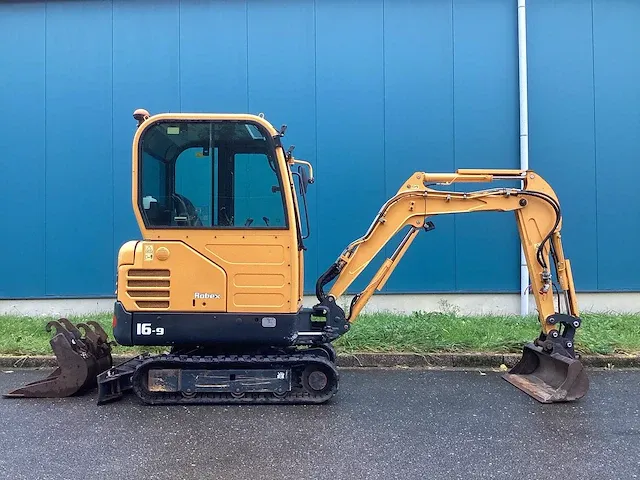 2015 hyundai - robex 16-9 - minigraafmachine - afbeelding 27 van  31