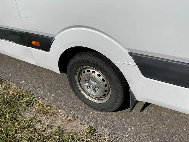 2015 hyundai h350 bedrijfswagen - afbeelding 8 van  36