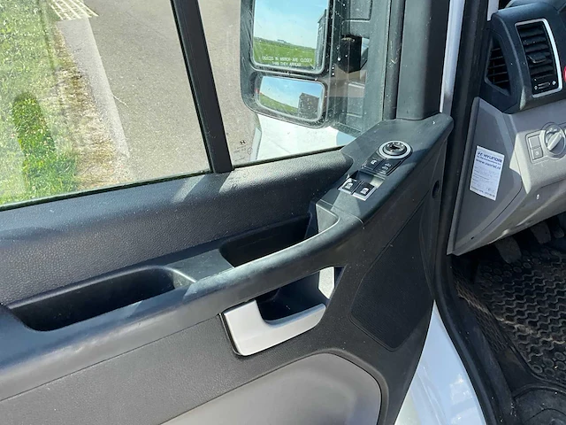 2015 hyundai h350 bedrijfswagen - afbeelding 15 van  36