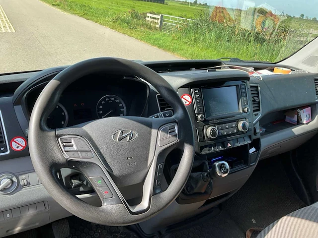 2015 hyundai h350 bedrijfswagen - afbeelding 16 van  36