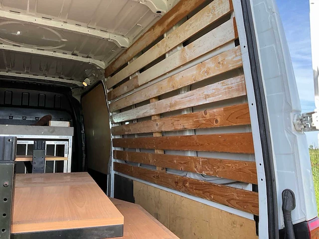 2015 hyundai h350 bedrijfswagen - afbeelding 25 van  36