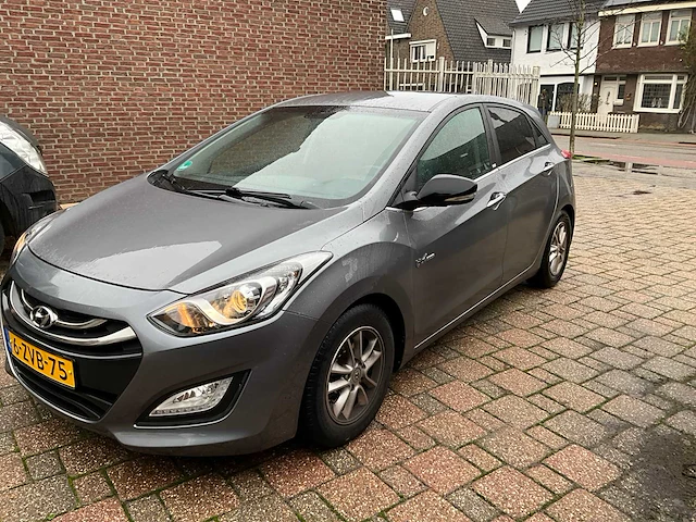 2015 hyundai i30 personenauto - afbeelding 2 van  31