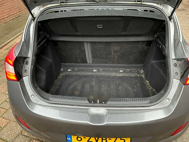 2015 hyundai i30 personenauto - afbeelding 11 van  31