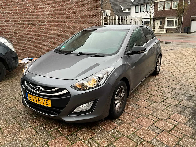 2015 hyundai i30 personenauto - afbeelding 1 van  31
