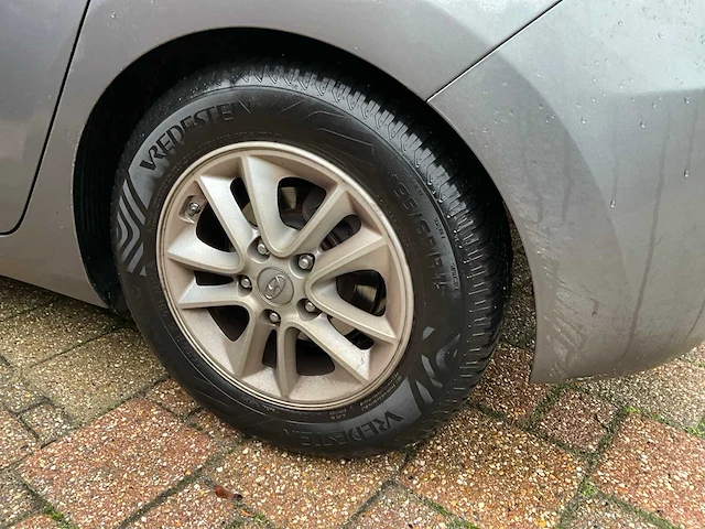2015 hyundai i30 personenauto - afbeelding 24 van  31