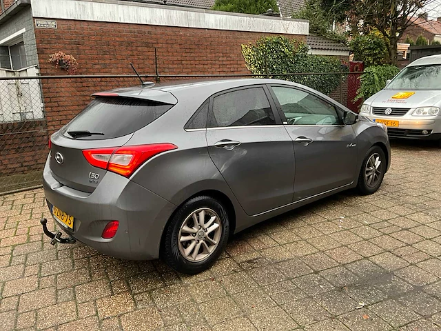 2015 hyundai i30 personenauto - afbeelding 27 van  31