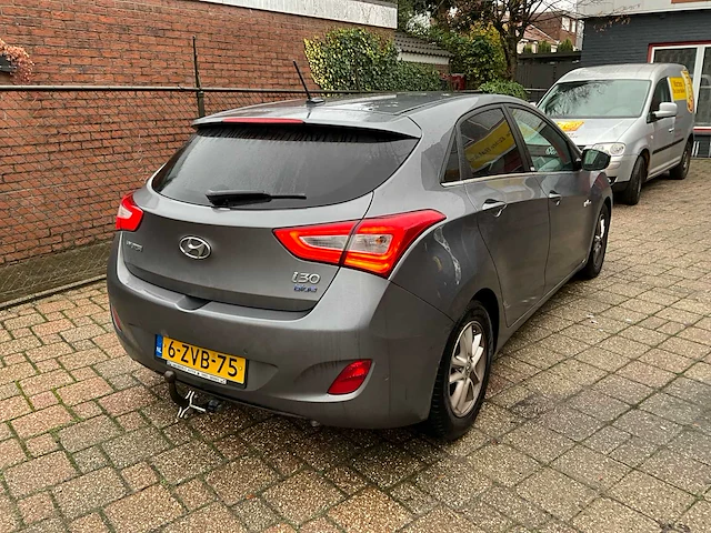 2015 hyundai i30 personenauto - afbeelding 28 van  31