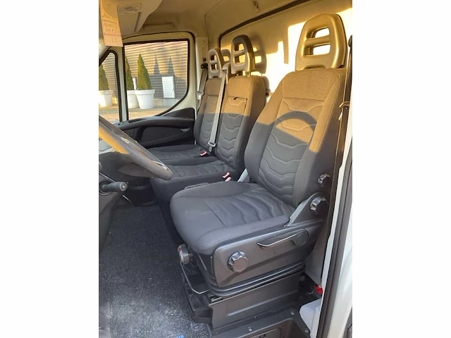 2015 iveco daily 40-170 bedrijfswagen - afbeelding 19 van  19