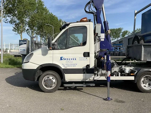 2015 iveco daily 40c18 300 be-trekker met laadkraan en oplegger - afbeelding 6 van  72