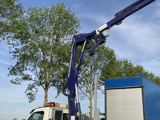 2015 iveco daily 40c18 300 be-trekker met laadkraan en oplegger - afbeelding 29 van  72