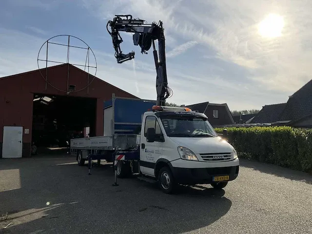 2015 iveco daily 40c18 300 be-trekker met laadkraan en oplegger - afbeelding 45 van  72
