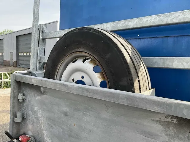 2015 iveco daily 40c18 300 be-trekker met laadkraan en oplegger - afbeelding 63 van  72