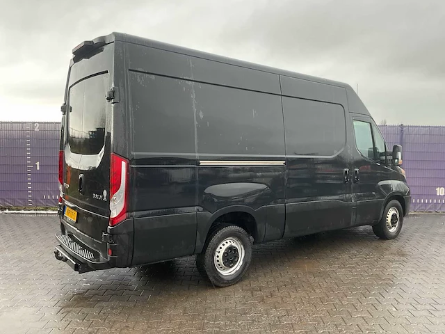 2015 iveco daily bedrijfswagen - afbeelding 8 van  14