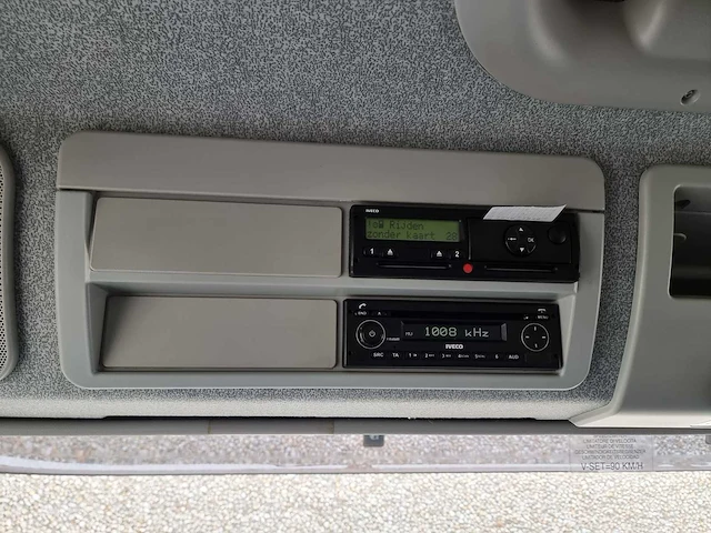2015 iveco e6 80e19 vrachtwagen / oprijwagen - afbeelding 13 van  33