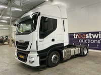 2015 iveco vrachtwagen - afbeelding 1 van  31
