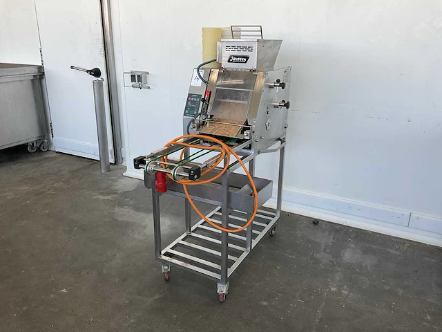 2015 janssen fm128 k250s-adm speculaasmachine - afbeelding 1 van  8