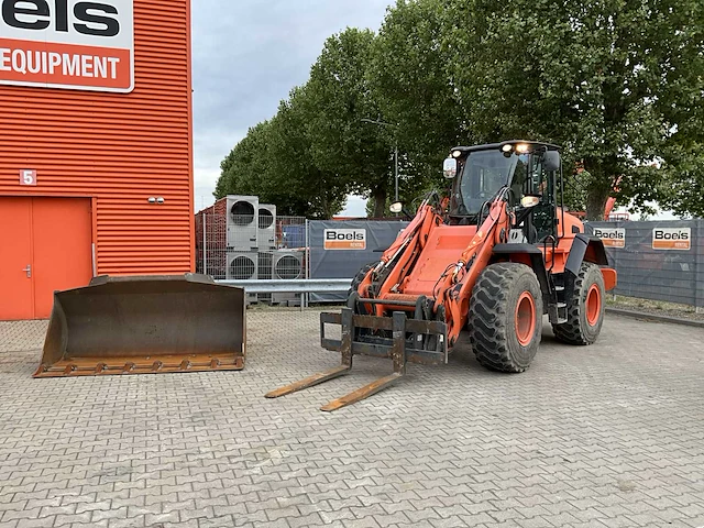 2015 jcb 427ht t4i knik wiellader 4x4 - afbeelding 1 van  39
