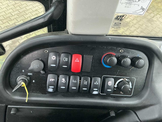 2015 jcb tm320s verreiker / telescoop wiellader - afbeelding 17 van  27