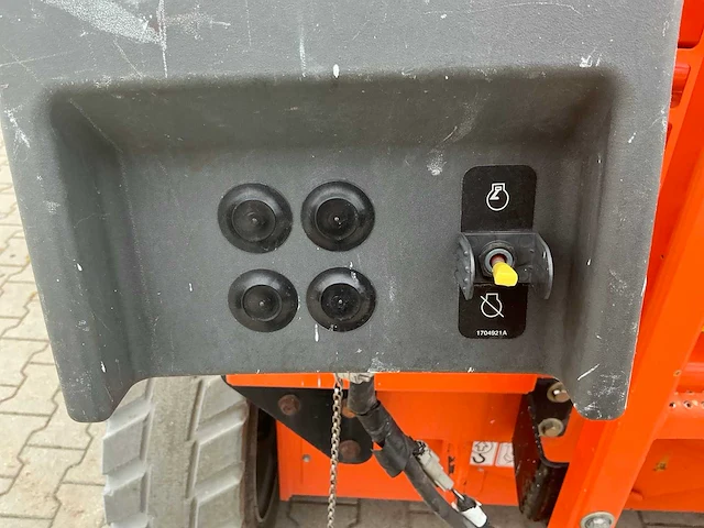 2015 jlg m3369 hoogwerker - afbeelding 9 van  34