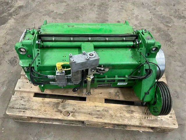 2015 john deere - 8500i - hakselaar met korrelkneuzer - afbeelding 9 van  21