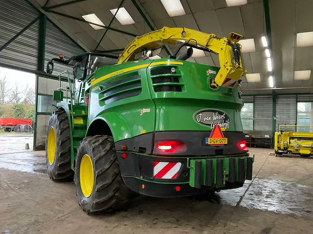 2015 john deere - 8500i - hakselaar met korrelkneuzer - afbeelding 12 van  21