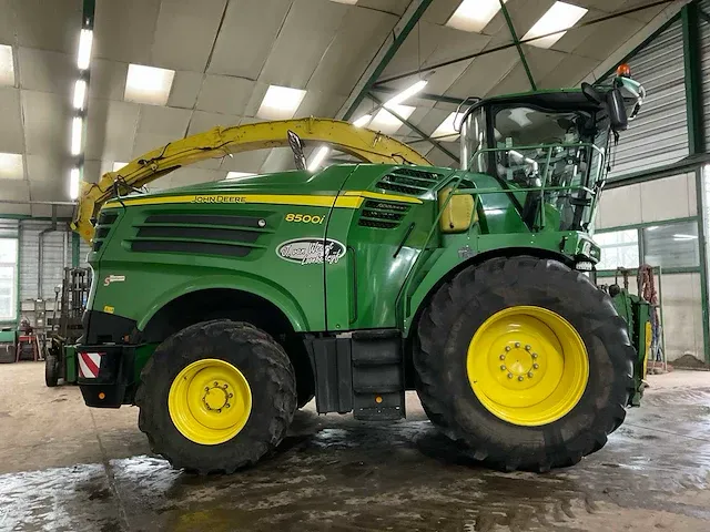 2015 john deere - 8500i - hakselaar met korrelkneuzer - afbeelding 17 van  21