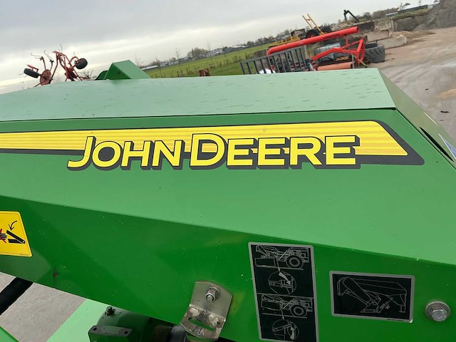 2015 john deere 131 - schijvenmaaier - afbeelding 25 van  26