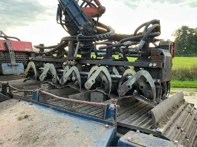 2015 john deere 6105 m met brouwer robomax graszodensteker - afbeelding 15 van  57