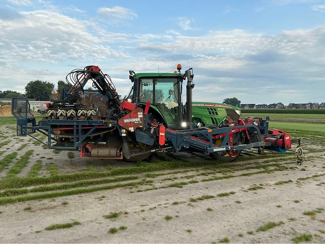2015 john deere 6105 m met brouwer robomax graszodensteker - afbeelding 12 van  57