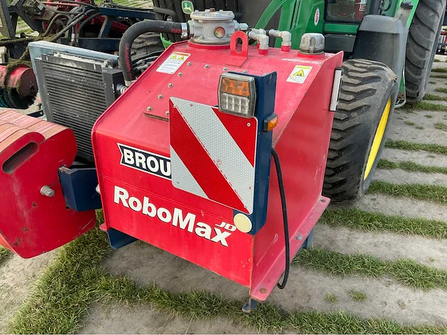 2015 john deere 6105 m met brouwer robomax graszodensteker - afbeelding 31 van  57