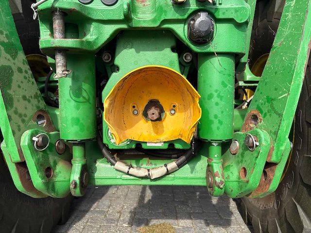 2015 john deere 6215r vierwielaangedreven landbouwtractor - afbeelding 18 van  57