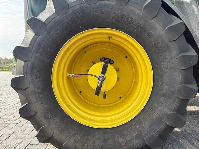 2015 john deere 6215r vierwielaangedreven landbouwtractor - afbeelding 32 van  57