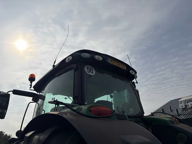 2015 john deere 6215r vierwielaangedreven landbouwtractor - afbeelding 40 van  57