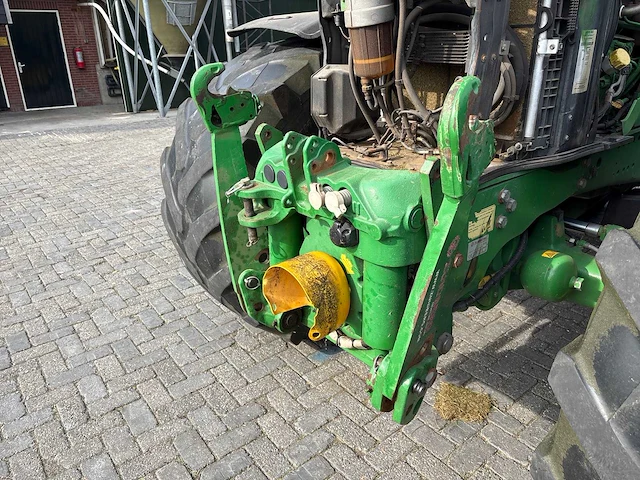 2015 john deere 6215r vierwielaangedreven landbouwtractor - afbeelding 9 van  57