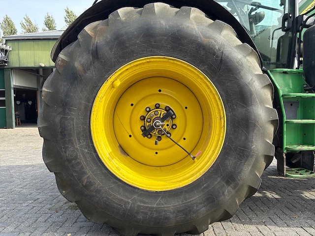 2015 john deere 6215r vierwielaangedreven landbouwtractor - afbeelding 30 van  57
