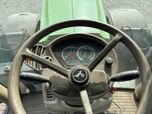 2015 john deere 6215r vierwielaangedreven landbouwtractor - afbeelding 40 van  57