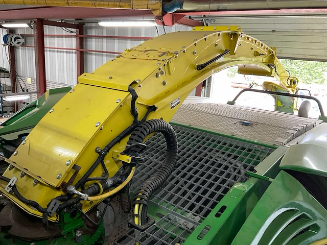 2015 john deere 8400 veldhakselaar - afbeelding 18 van  37