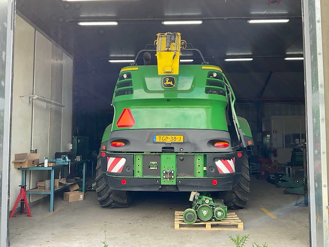2015 john deere 8400 veldhakselaar - afbeelding 34 van  37