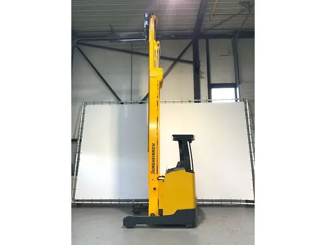 2015 jungheinrich etv318 reach truck - afbeelding 1 van  13