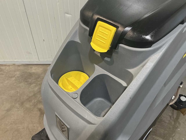 2015 kärcher b 40 c bp vloerreiniger - afbeelding 7 van  11